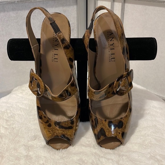ANYI Lu Peep toe heels. Leopard print worn twice. Handmade in Italy. - Picture 1 of 9